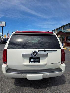 White Diamond 2007 Cadillac Escalade Base