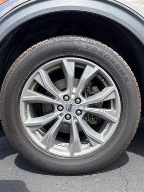 Stone Gray 2021 Ford Explorer Limited