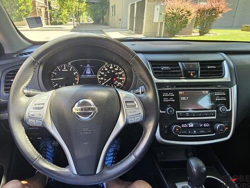 2017 Nissan Altima 2.5 SV