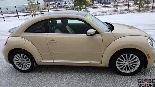 2019 Volkswagen Beetle 2.0T S