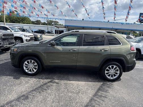 2019 Jeep Cherokee Latitude