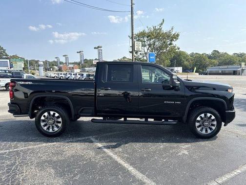 2026 Chevrolet Silverado 2500 Custom