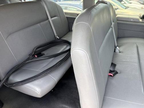 2008 Ford E350 Super Duty XL