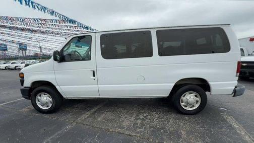 2008 Ford E350 Super Duty XL