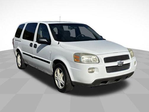 2005 Chevrolet Uplander Base