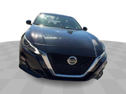 2020 Nissan Altima 2.0 Platinum