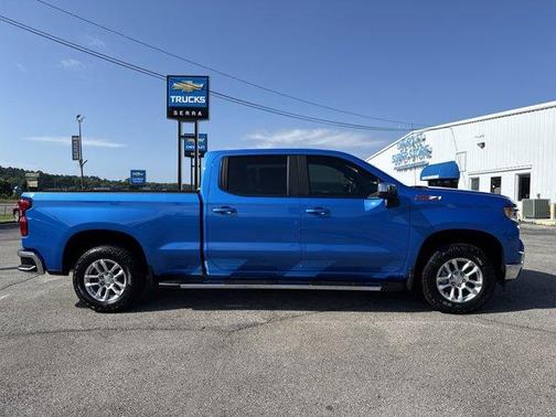 2025 Chevrolet Silverado 1500 LT