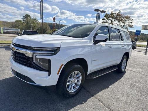 2025 Chevrolet Tahoe LS