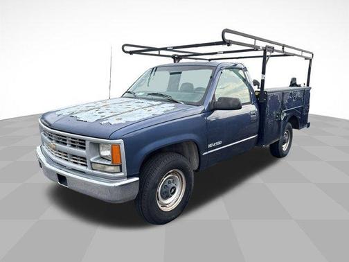 2000 Chevrolet 2500 LS