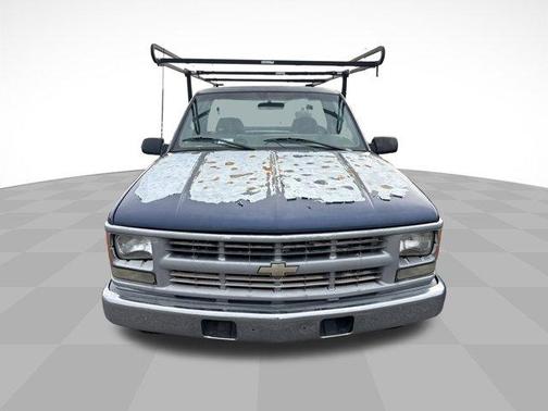 2000 Chevrolet 2500 LS