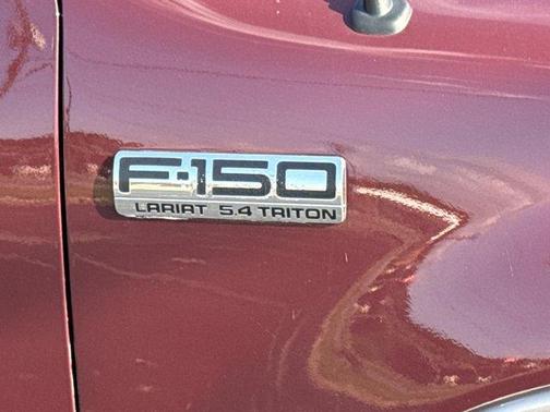 2005 Ford F-150 XLT SuperCrew