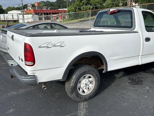 2002 Ford F-150 XL
