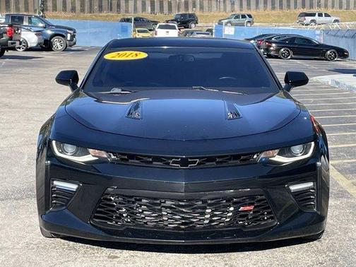 Photo 2 of 42 of 2017 Chevrolet Camaro 2SS