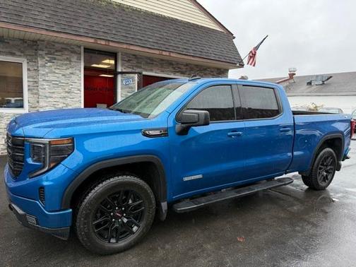 2023 GMC Sierra 1500 Elevation