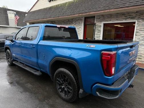 2023 GMC Sierra 1500 Elevation