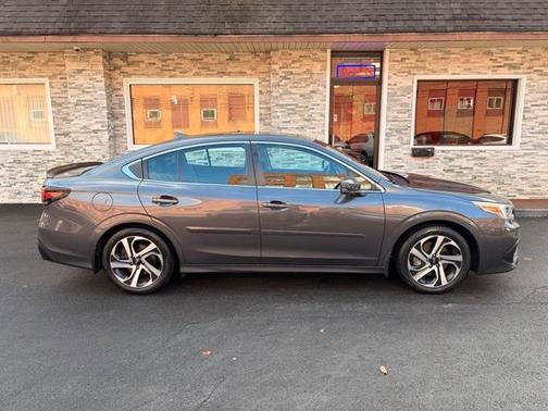 2022 Subaru Legacy Limited