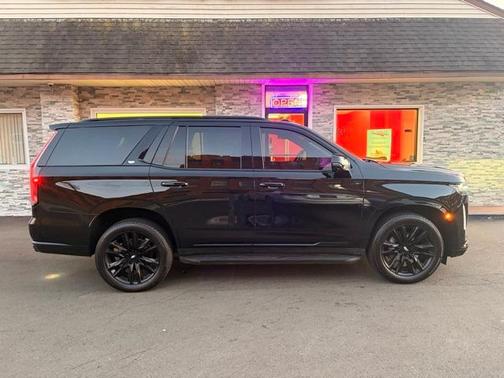 2021 Cadillac Escalade Sport