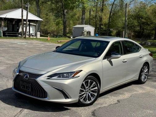 Beige Metallic 2019 Lexus ES 300h 300H