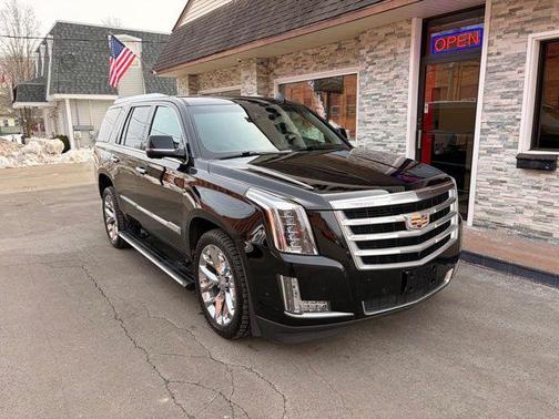 2018 Cadillac Escalade Premium Luxury