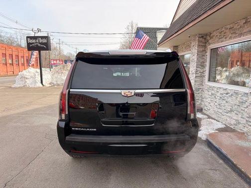 2018 Cadillac Escalade Premium Luxury