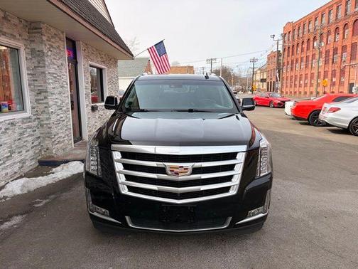 2018 Cadillac Escalade Premium Luxury