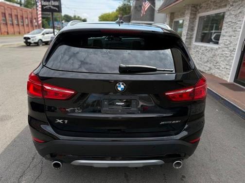2022 BMW X1 xDrive28i
