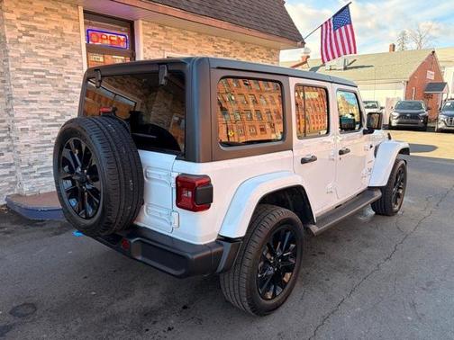 2022 Jeep Wrangler Unlimited 4xe Sahara