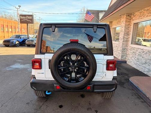 2022 Jeep Wrangler Unlimited 4xe Sahara