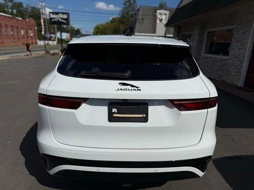 2025 Jaguar F-PACE P250 R-Dynamic S