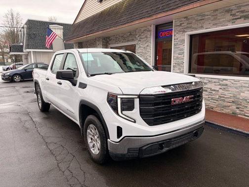 2024 GMC Sierra 1500 Pro