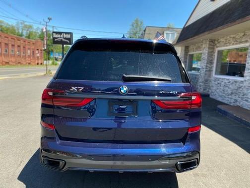 2021 BMW X7 xDrive40i