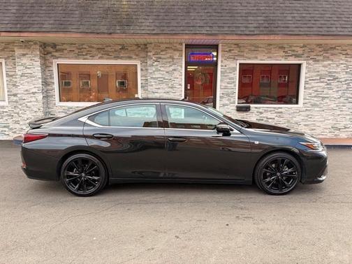 2022 Lexus ES 350 F Sport