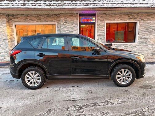 2016 Mazda CX-5 Sport
