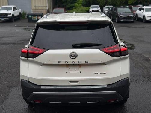 White 2023 Nissan Rogue SL