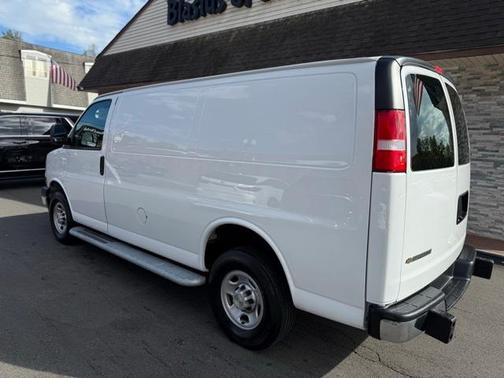 2023 Chevrolet Express 2500 Work Van
