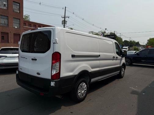 2021 Ford Transit-250 Base