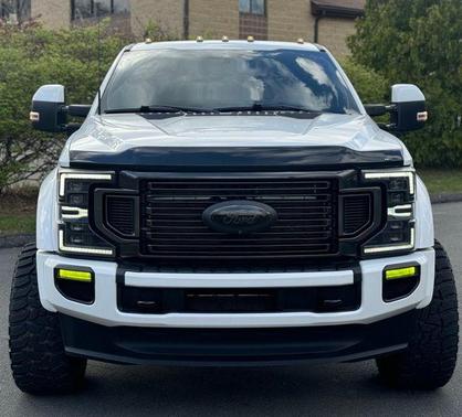 White Metallic 2022 Ford F-450 Platinum