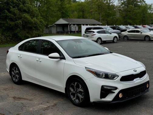 Clear White 2021 Kia Forte LXS
