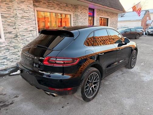 2017 Porsche Macan S