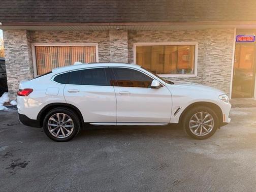 2019 BMW X4 xDrive30i