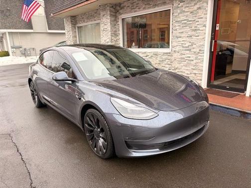 2023 Tesla Model 3 Performance