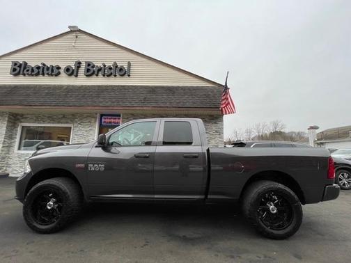 Photo 4 of 33 of 2016 RAM 1500 Tradesman/Express
