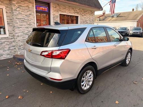 2021 Chevrolet Equinox LS