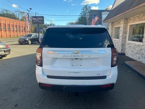 2024 Chevrolet Suburban LT