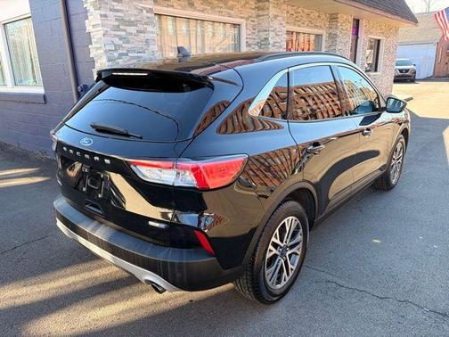 Black Metallic 2020 Ford Escape SEL