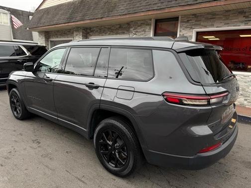 2024 Jeep Grand Cherokee L Laredo