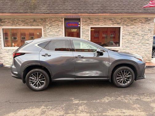 2022 Lexus NX 350h Base