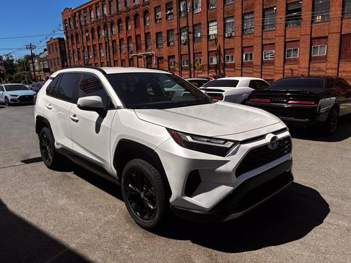 Pearl 2024 Toyota RAV4 Hybrid SE