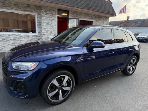 2022 Audi Q5 45 S line quattro Premium