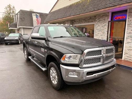 2017 RAM 2500 Laramie